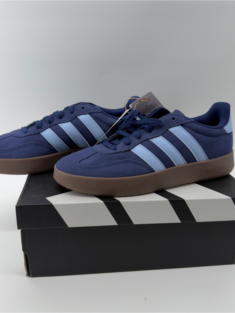0006 adidas Men’s Navy Blue Court-Style Sneakers